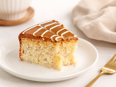 Pastel Capricho de Pastelerías Marisa, pastel de vainilla bañado en tres leches y cubierto con dulce de leche.