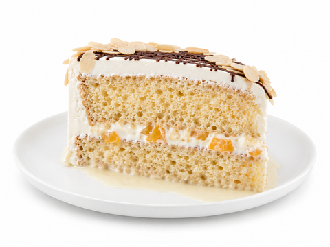 Pastel Tres Leches de Pastelerías Marisa con pan de vainilla, mezcla de tres leches y crema batida.
